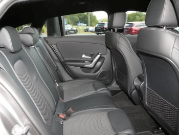 Mercedes-Benz CLA 180 SB Progressive Advanced MBUX Navi Kamera