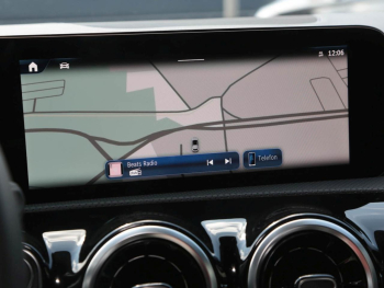 Mercedes-Benz CLA 180 SB Progressive Advanced MBUX Navi Kamera