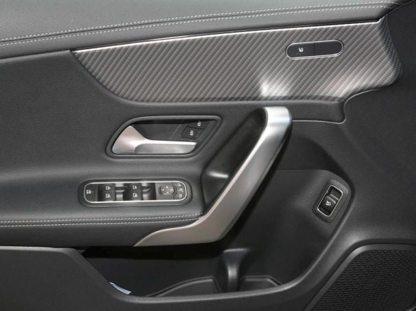 Mercedes-Benz CLA 180 SB Progressive Advanced MBUX Navi Kamera Mercedes-Benz CLA 180 SB Progressive Advanced MBUX Navi Kamera