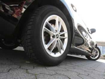 Mercedes-Benz CLA 180 SB MBUX Navi SpurH SHZ Business-Paket