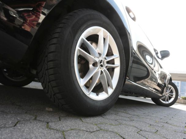 Mercedes-Benz CLA 180 SB MBUX Navi SpurH SHZ Business-Paket Mercedes-Benz CLA 180 SB MBUX Navi SpurH SHZ Business-Paket