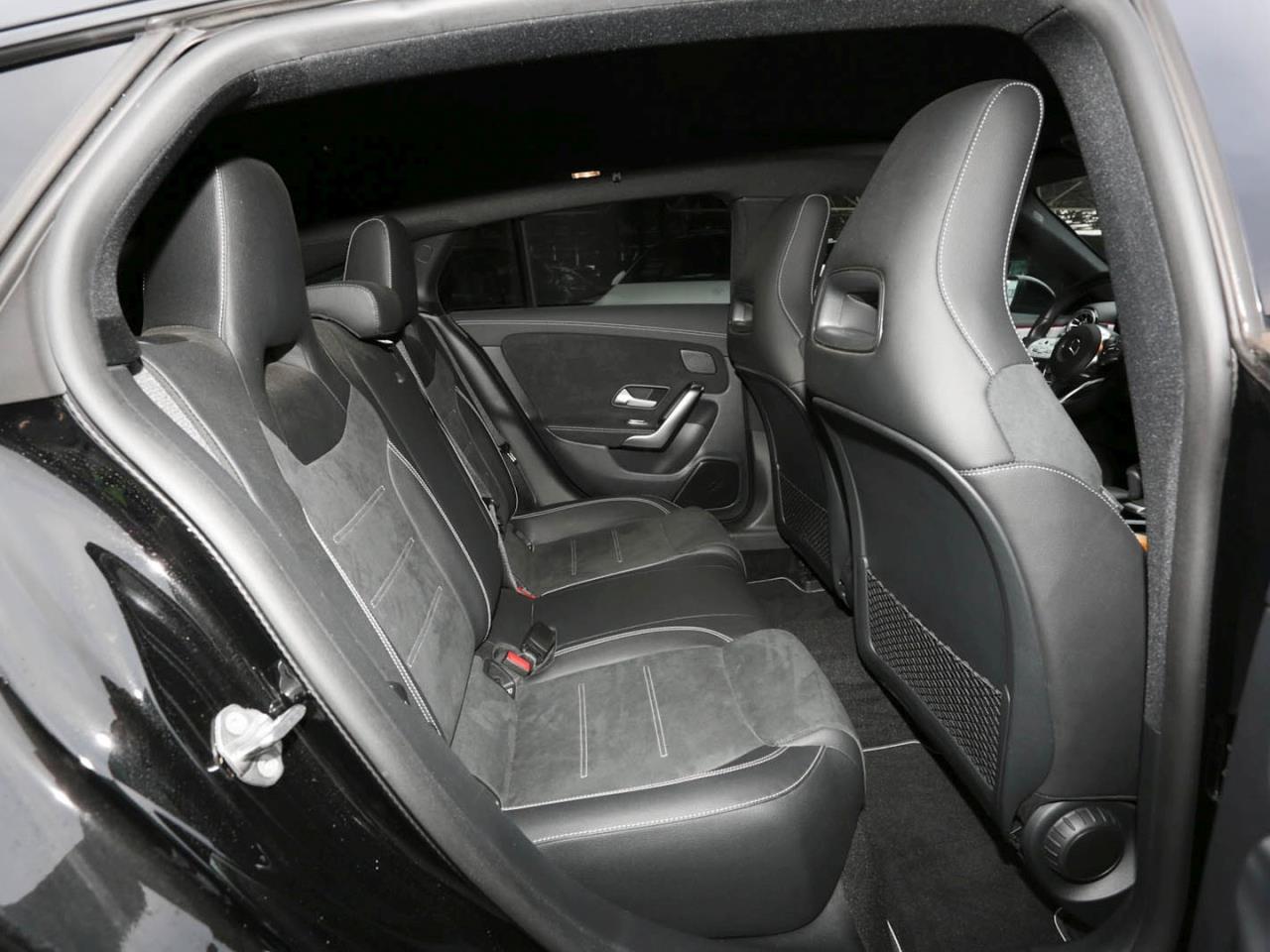 Mercedes-Benz CLA 180 SB AMG Night MBUX Navi Panorama Kamera