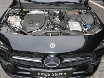 Mercedes-Benz CLA 180 SB AMG Night MBUX Navi Panorama Kamera