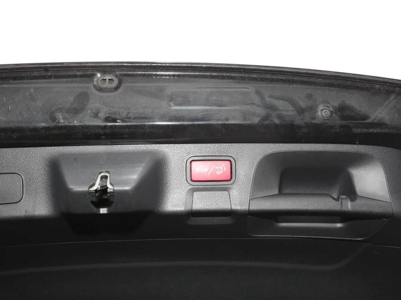 Mercedes-Benz CLA 180 SB AMG Night MBUX Navi Panorama Kamera