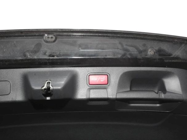 Mercedes-Benz CLA 180 SB AMG Night MBUX Navi Panorama Kamera