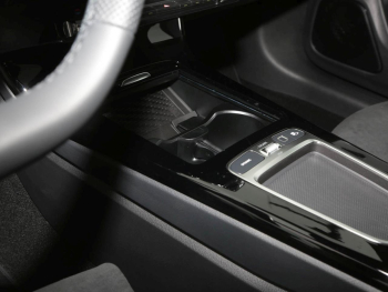 Mercedes-Benz CLA 180 Shooting Brake AMG Night MBUX Navi 360°