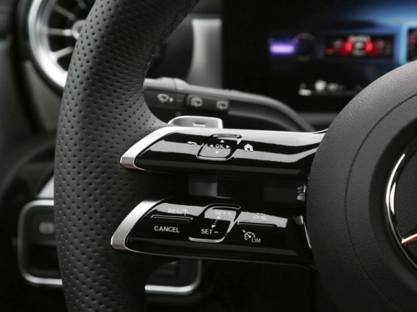 Mercedes-Benz CLA 180 Shooting Brake AMG Night MBUX Navi 360° Mercedes-Benz CLA 180 Shooting Brake AMG Night MBUX Navi 360°