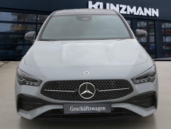 Mercedes-Benz CLA 180 Shooting Brake AMG Night MBUX Navi 360°