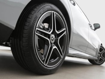 Mercedes-Benz CLA 180 Shooting Brake AMG Night MBUX Navi 360°