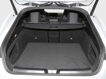 Mercedes-Benz CLA 180 Shooting Brake AMG Night MBUX Navi 360°
