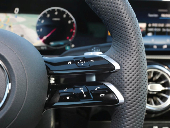 Mercedes-Benz CLA 180 Shooting Brake AMG Night Kamera AHK