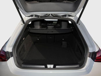 Mercedes-Benz CLA 180 Shooting Brake AMG Night Kamera AHK