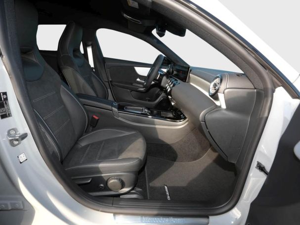 Mercedes-Benz CLA 180 Shooting Brake AMG Night Kamera AHK