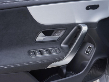 Mercedes-Benz CLA 180 Shooting Brake AMG Night Distronic Kamera