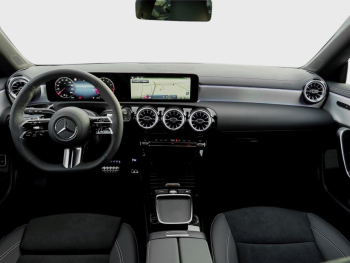 Mercedes-Benz CLA 180 Shooting Brake AMG Night Kamera AHK Navi