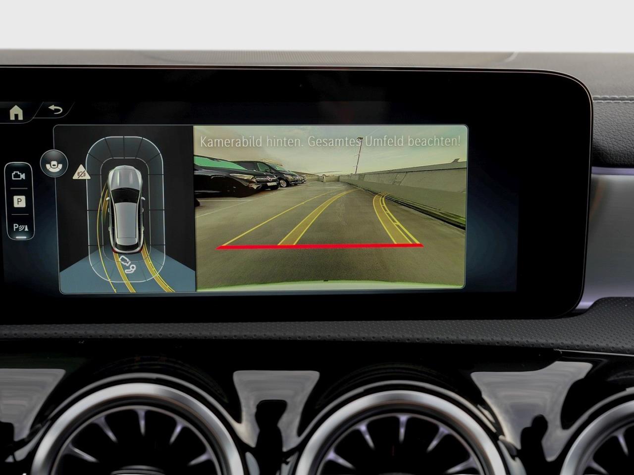 Mercedes-Benz CLA 180 Shooting Brake AMG Night Kamera AHK Navi