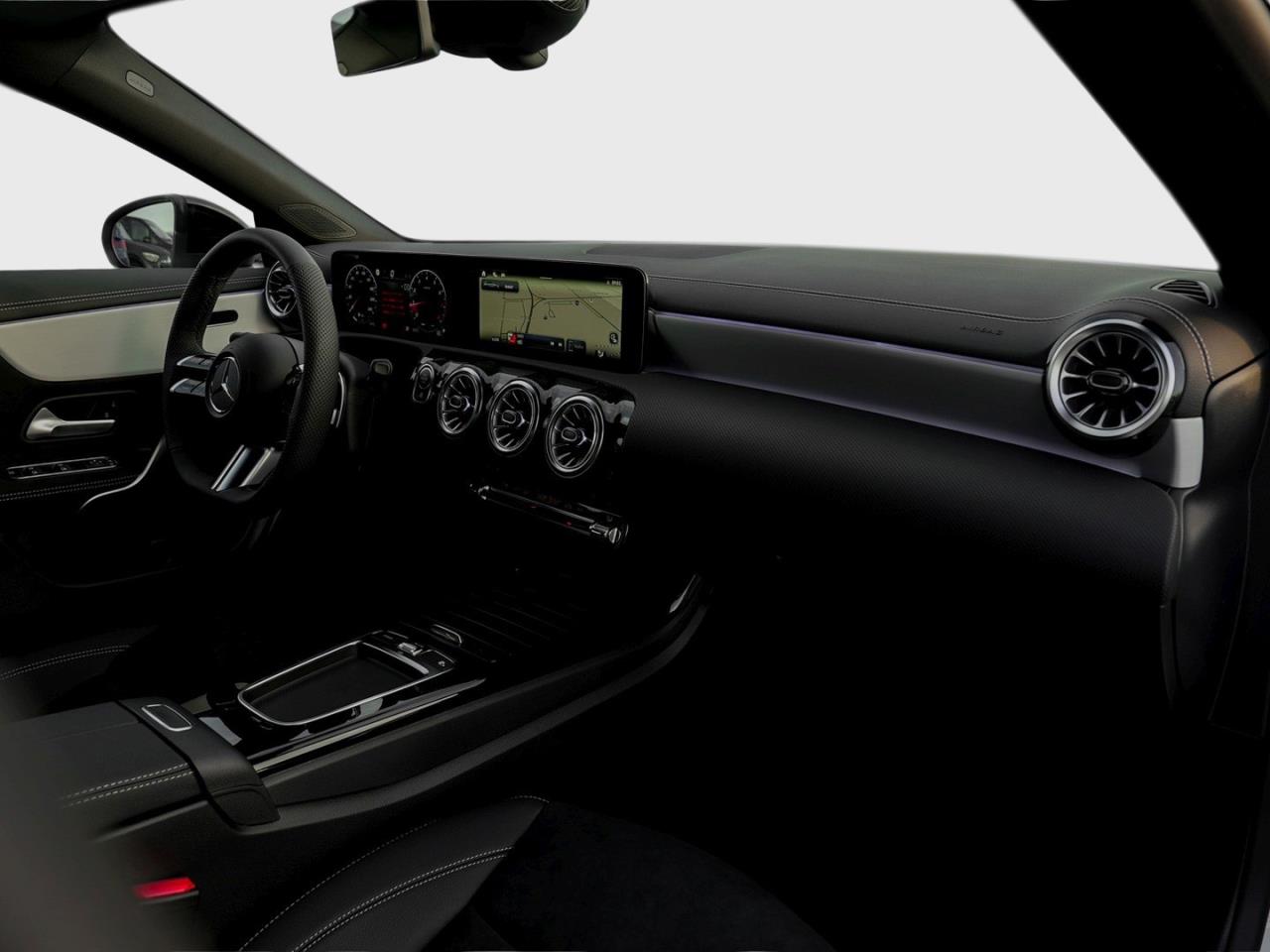 Mercedes-Benz CLA 180 Shooting Brake AMG Night Kamera AHK Navi