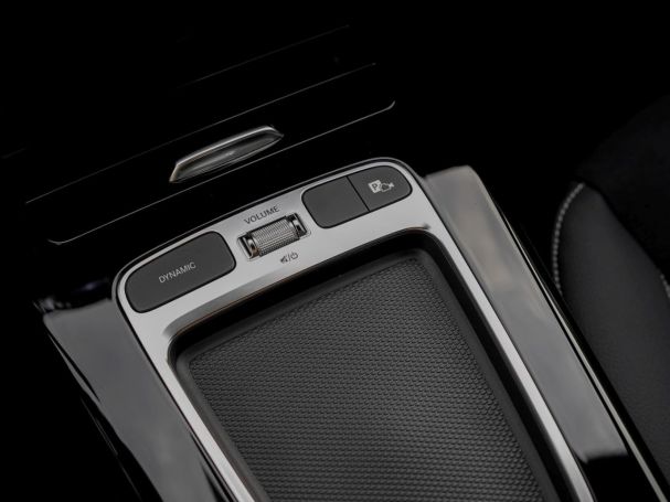 Mercedes-Benz CLA 180 Shooting Brake AMG Night Kamera AHK Navi