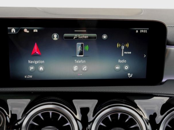 Mercedes-Benz CLA 180 Shooting Brake AMG Night Kamera AHK Navi