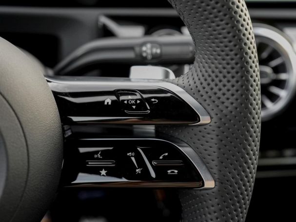 Mercedes-Benz CLA 180 Shooting Brake AMG Night Kamera AHK Navi