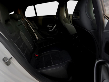 Mercedes-Benz CLA 180 Shooting Brake AMG Night Kamera AHK Navi