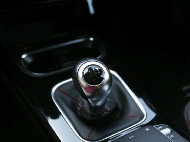 Mercedes-Benz CLA 200 d SB AMG Night MBUX Navi LED Kamera Mercedes-Benz CLA 200 d SB AMG Night MBUX Navi LED Kamera