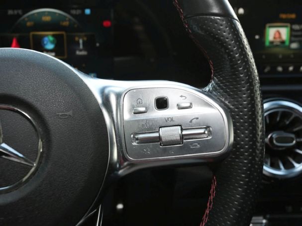 Mercedes-Benz CLA 200 d SB AMG Night MBUX Navi LED Kamera Mercedes-Benz CLA 200 d SB AMG Night MBUX Navi LED Kamera