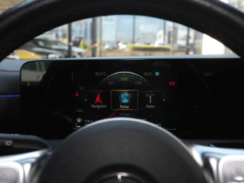 Mercedes-Benz CLA 200 d SB AMG Night MBUX Navi LED Kamera