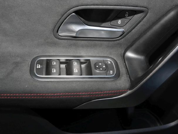Mercedes-Benz CLA 200 d SB AMG Night MBUX Navi LED Kamera Mercedes-Benz CLA 200 d SB AMG Night MBUX Navi LED Kamera