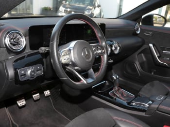 Mercedes-Benz CLA 200 d SB AMG Night MBUX Navi LED Kamera