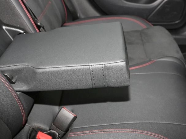 Mercedes-Benz CLA 200 d SB AMG MBUXNavi-Prem. Kamera EasyPack