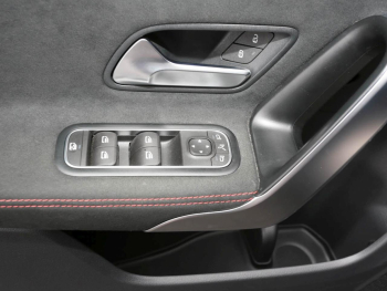 Mercedes-Benz CLA 200 d SB AMG MBUXNavi-Prem. Kamera EasyPack