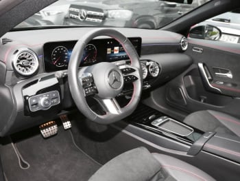Mercedes-Benz CLA 200 d SB AMG MBUXNavi-Prem. Kamera EasyPack