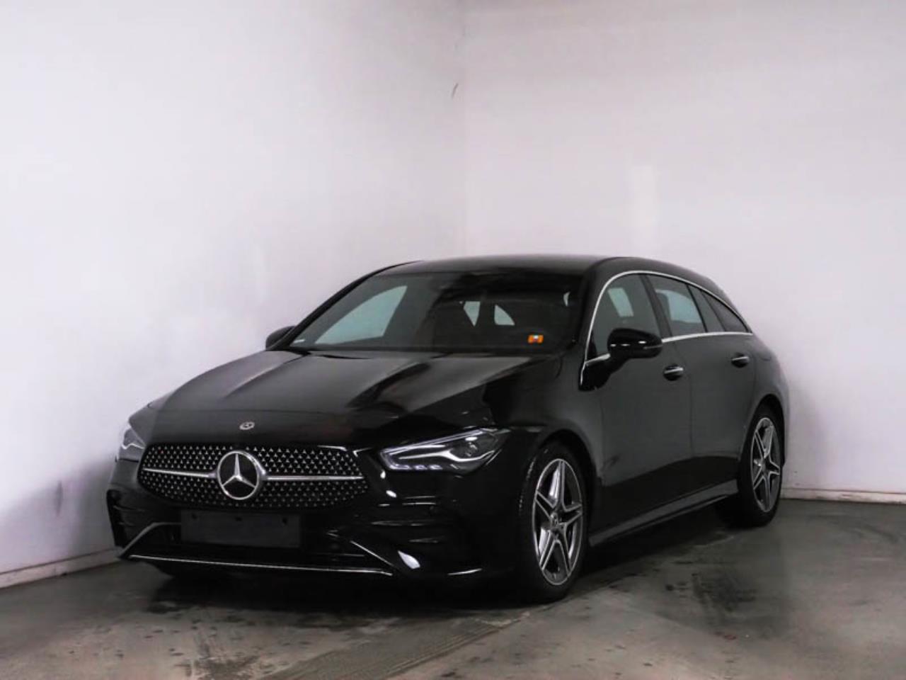 Mercedes-Benz CLA CLA 200 d SB Kombi kosmosschwarz