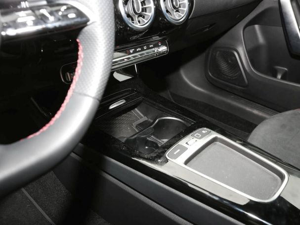 Mercedes-Benz CLA 200 d SB AMG MBUX Navi-Prem. EasyP Keyless Mercedes-Benz CLA 200 d SB AMG MBUX Navi-Prem. EasyP Keyless