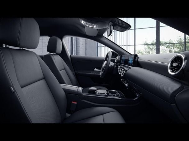Mercedes-Benz CLA 200 d SB MBUX Navi+ AHK SpurP Parkassistent Mercedes-Benz CLA 200 d SB MBUX Navi+ AHK SpurP Parkassistent