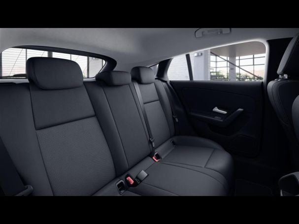 Mercedes-Benz CLA 200 d SB MBUX Navi Kamera Spurhalte-Assist Mercedes-Benz CLA 200 d SB MBUX Navi Kamera Spurhalte-Assist