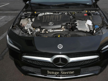 Mercedes-Benz CLA 200 d SB Progressive MBUX Navi Distronic