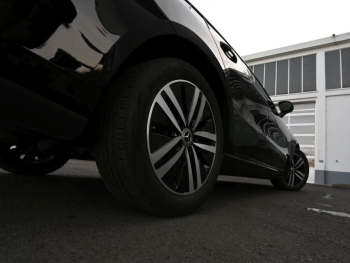 Mercedes-Benz CLA 200 d SB Progressive MBUX Navi Distronic