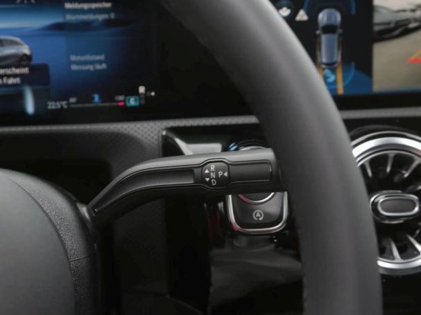 Mercedes-Benz CLA 200 d Shooting Brake AMG Night Panorama AHK