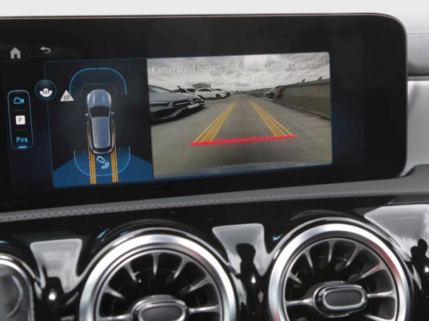 Mercedes-Benz CLA 200 d Shooting Brake AMG Night Panorama AHK