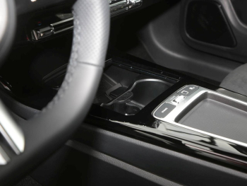 Mercedes-Benz CLA 200 d Shooting Brake AMG Night Panorama AHK