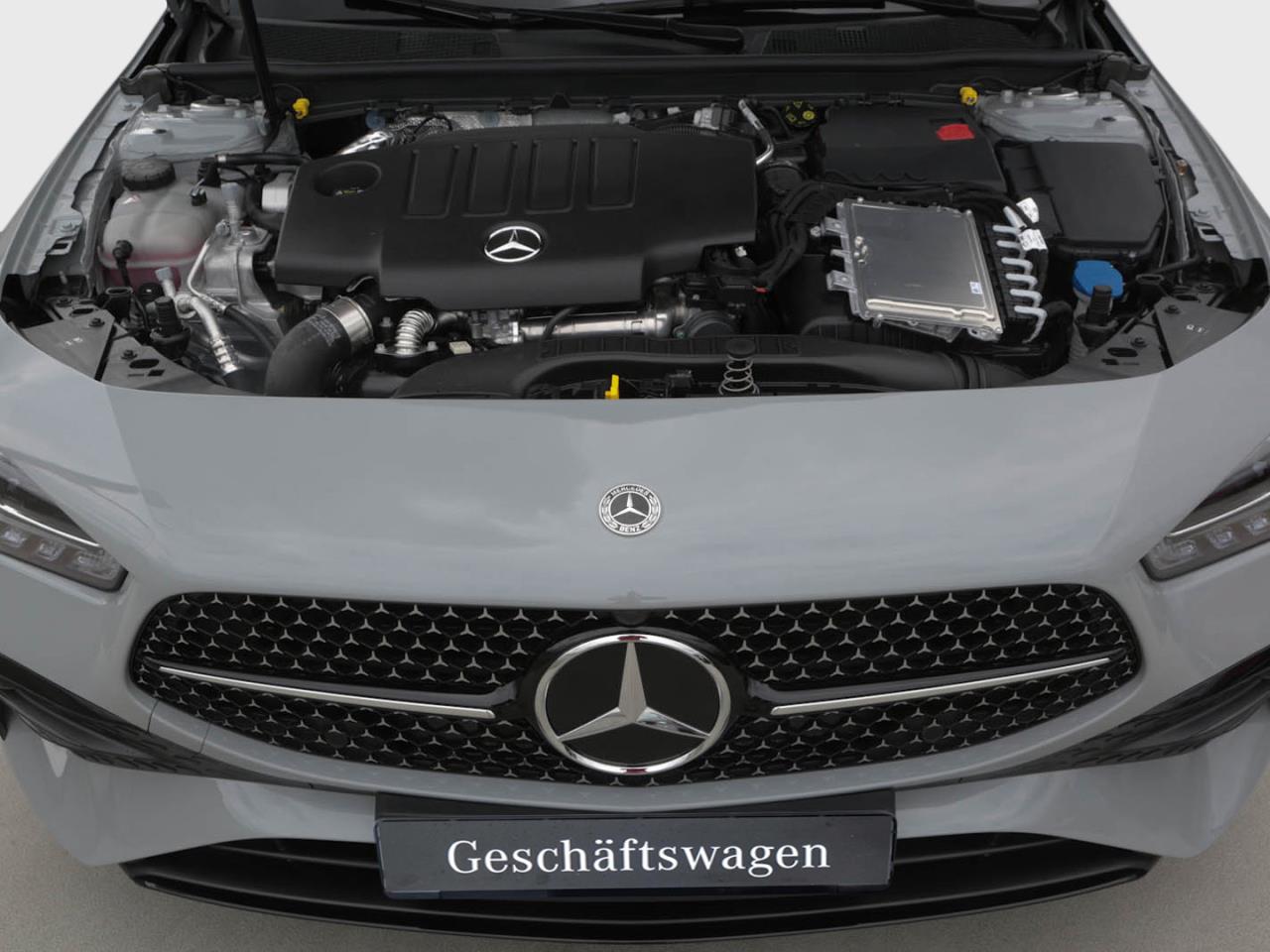 Mercedes-Benz CLA 200 d Shooting Brake AMG Night Panorama AHK