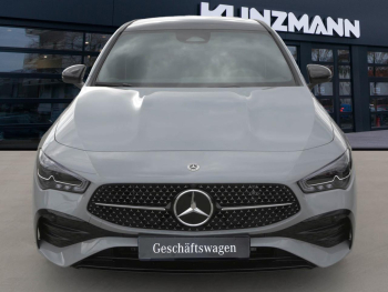 Mercedes-Benz CLA 200 d Shooting Brake AMG Night Panorama AHK