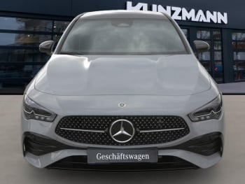 Mercedes-Benz CLA 200 d Shooting Brake AMG Night Panorama AHK