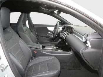 Mercedes-Benz CLA 200 d Shooting Brake AMG Night Panorama AHK