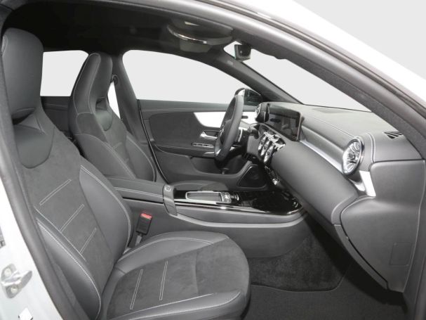 Mercedes-Benz CLA 200 d Shooting Brake AMG Night Panorama AHK