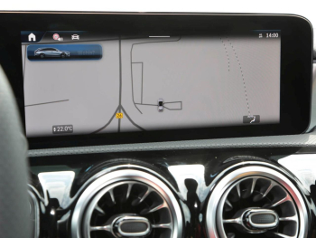 Mercedes-Benz CLA 200 d Shooting Brake AMG Night Panorama AHK