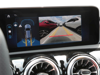 Mercedes-Benz CLA 200 d Shooting Brake AMG Night Panorama AHK