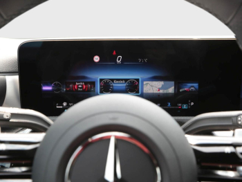 Mercedes-Benz CLA 200 d Shooting Brake AMG Night Panorama AHK